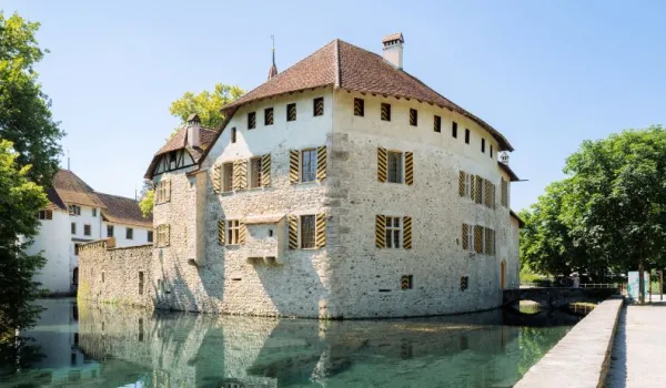 1_HAUPTBILD-schloss-hallwyl.jpg