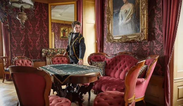 4_roter Salon.jpg