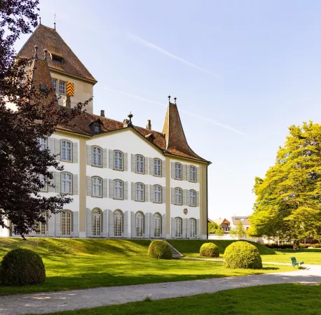 Jegenstorf Castle